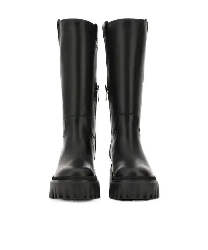 Lug-Sole Side Zipped Boots