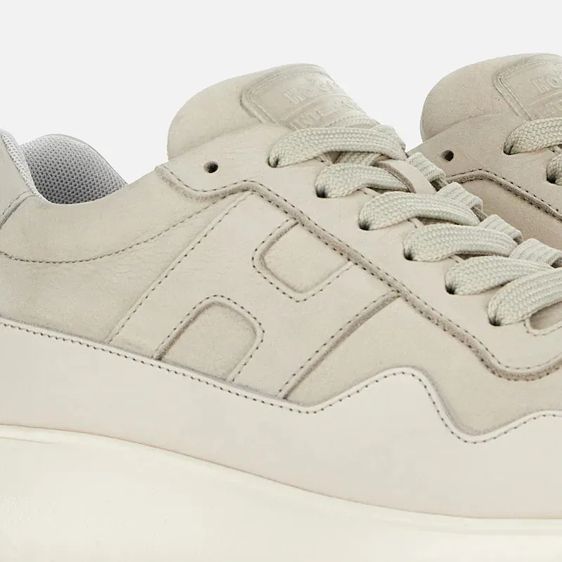 Interactive 3 Lace-Up Sneakers