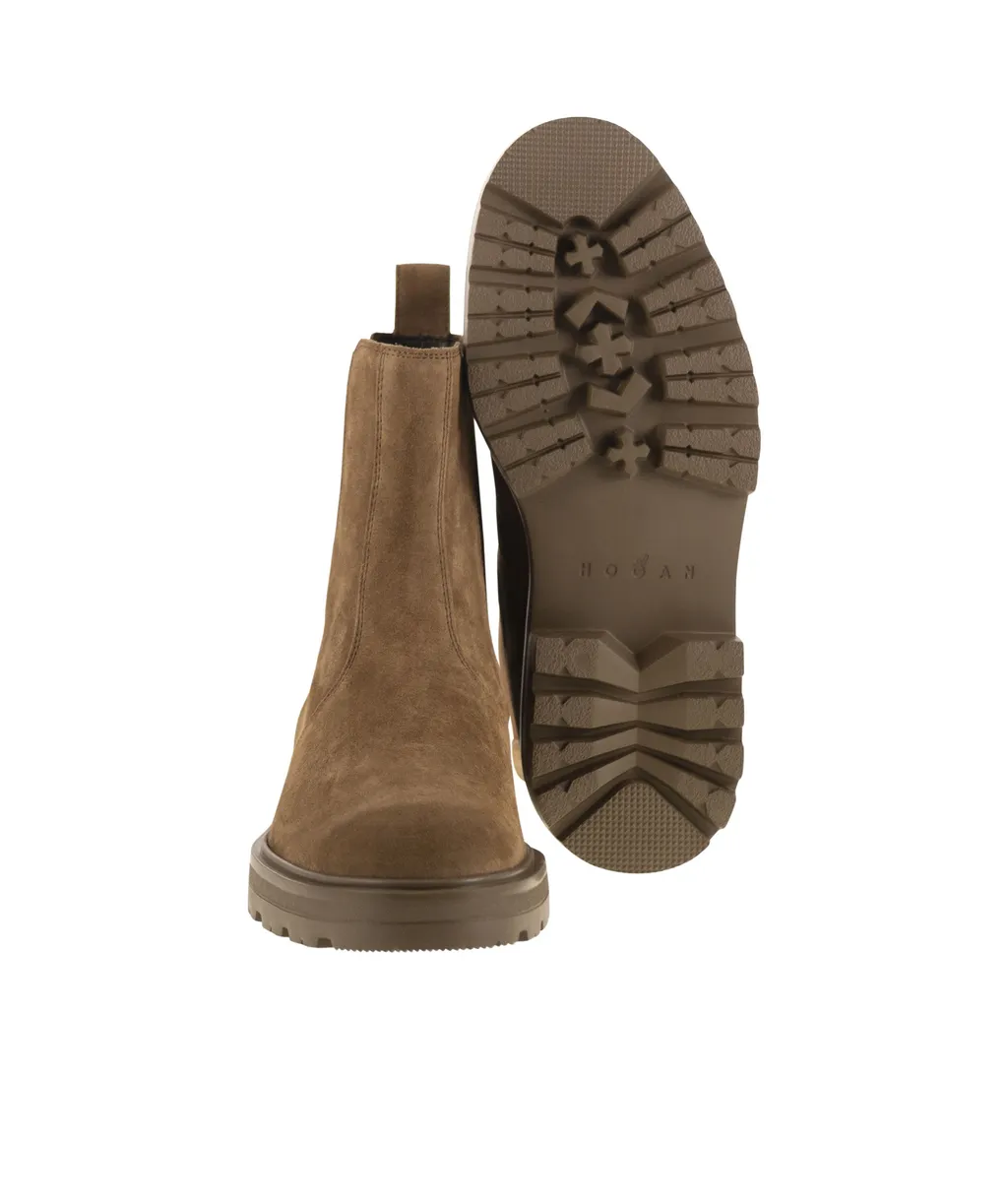 H673 Chelsea Ankle Boots