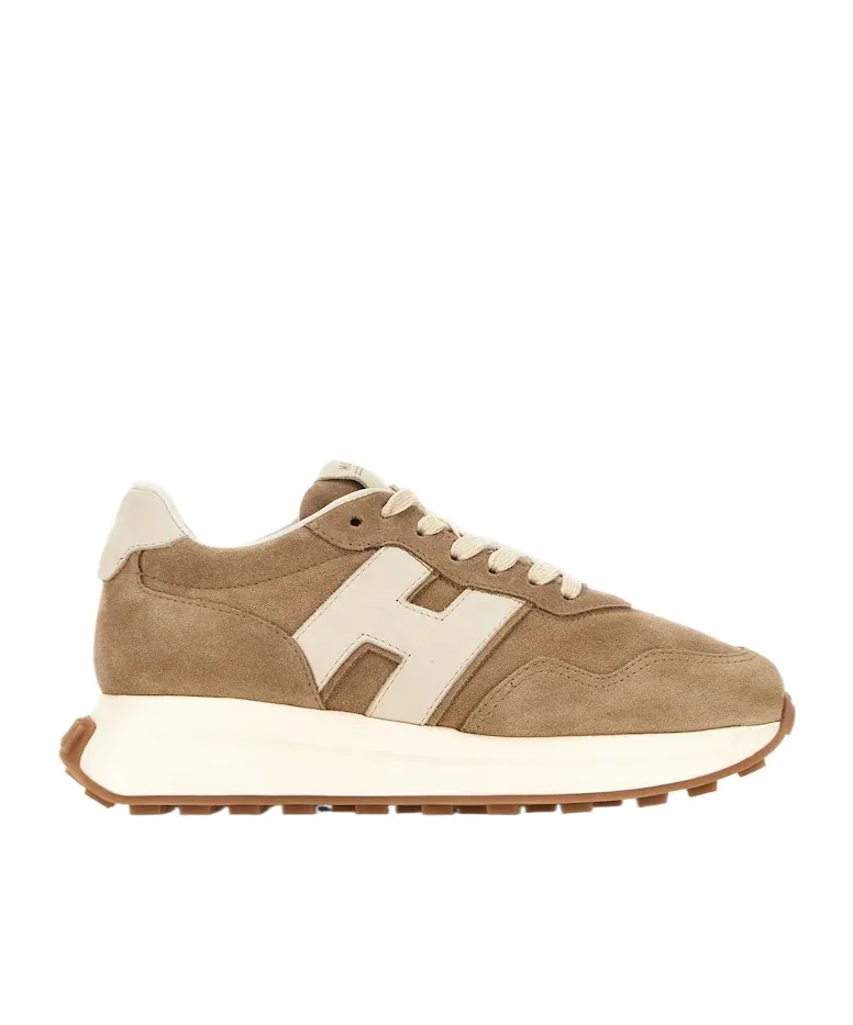 H641 Sneakers
