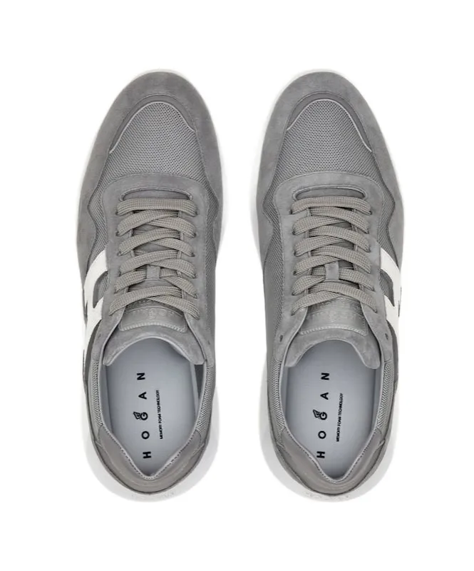 Interactive 3 Sneakers