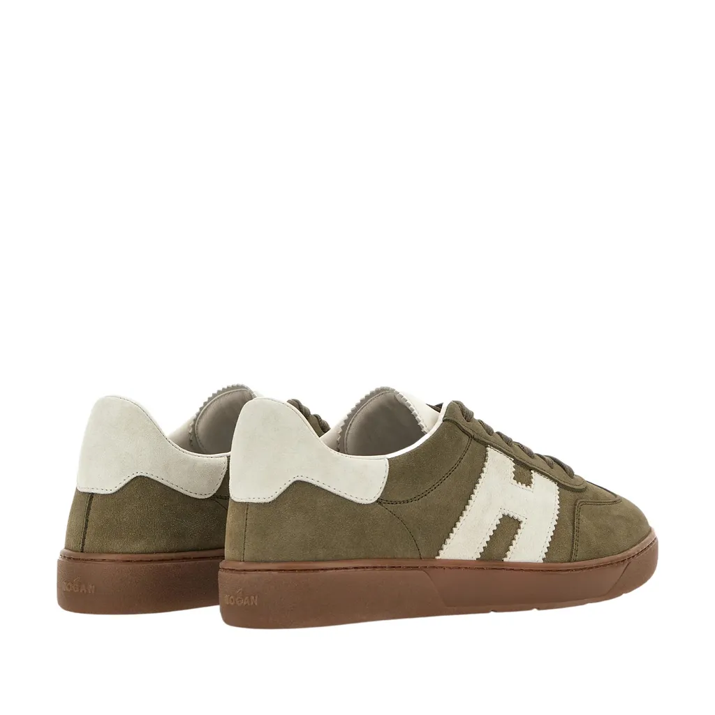 H647 Logo-Patch Low-Top Sneakers