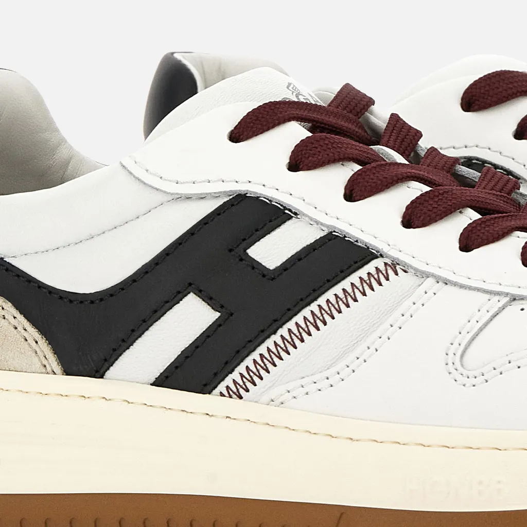 H630 Sneakers