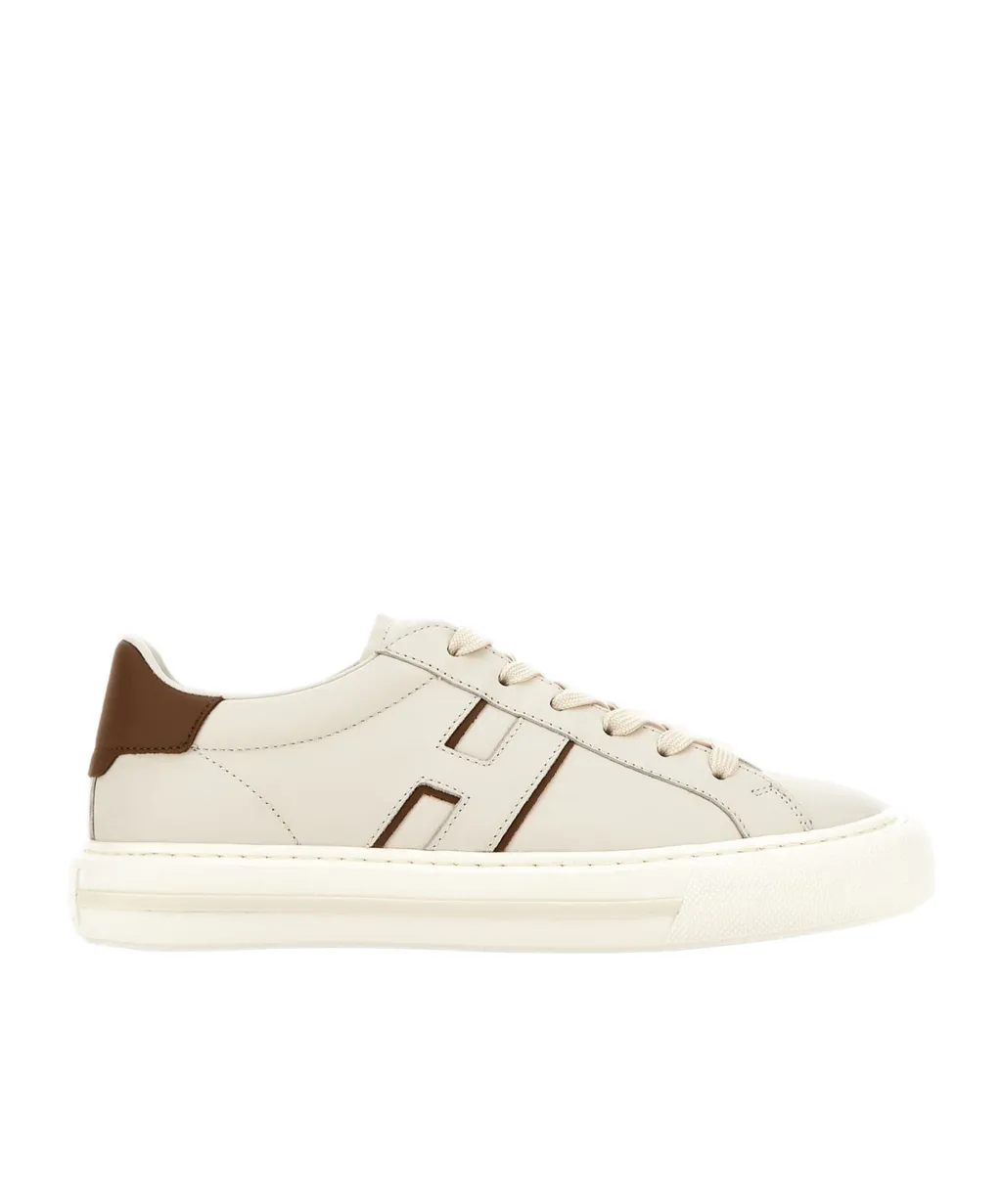 H Stripe Low-Top Sneakers