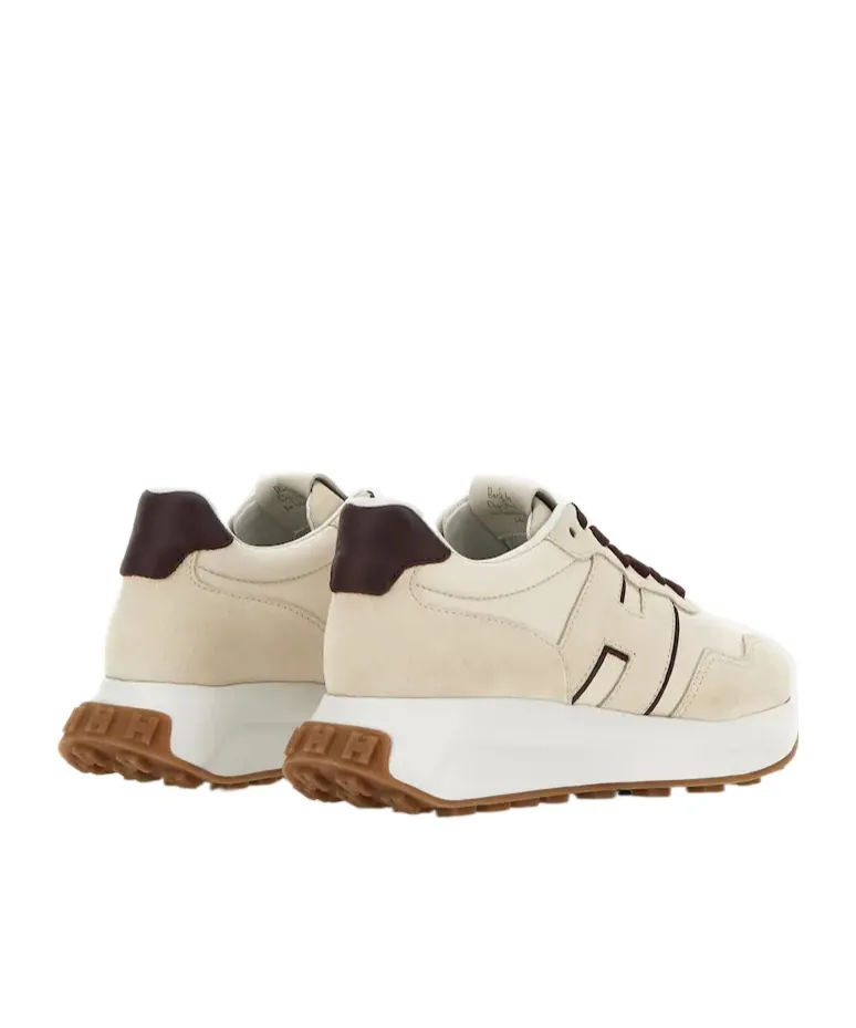 H641 Sneakers