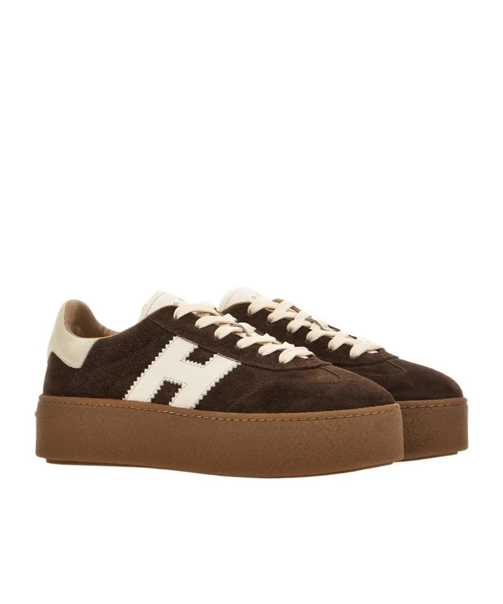 Side H Patch Sneakers