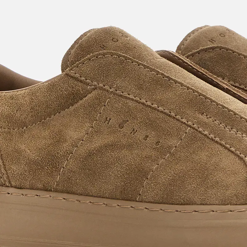 H-Tv Sneakers