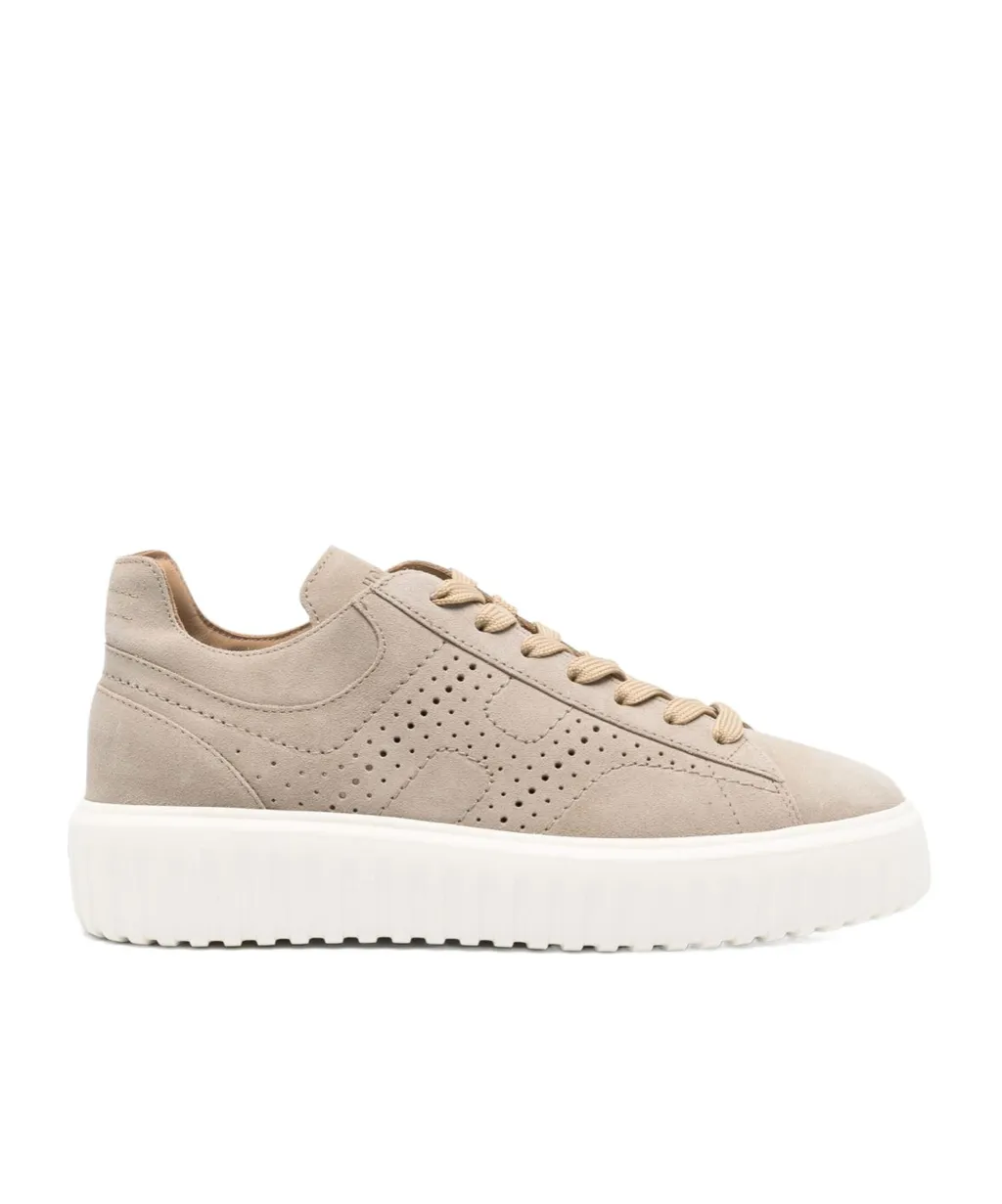 Round Toe Lace-Up Sneakers