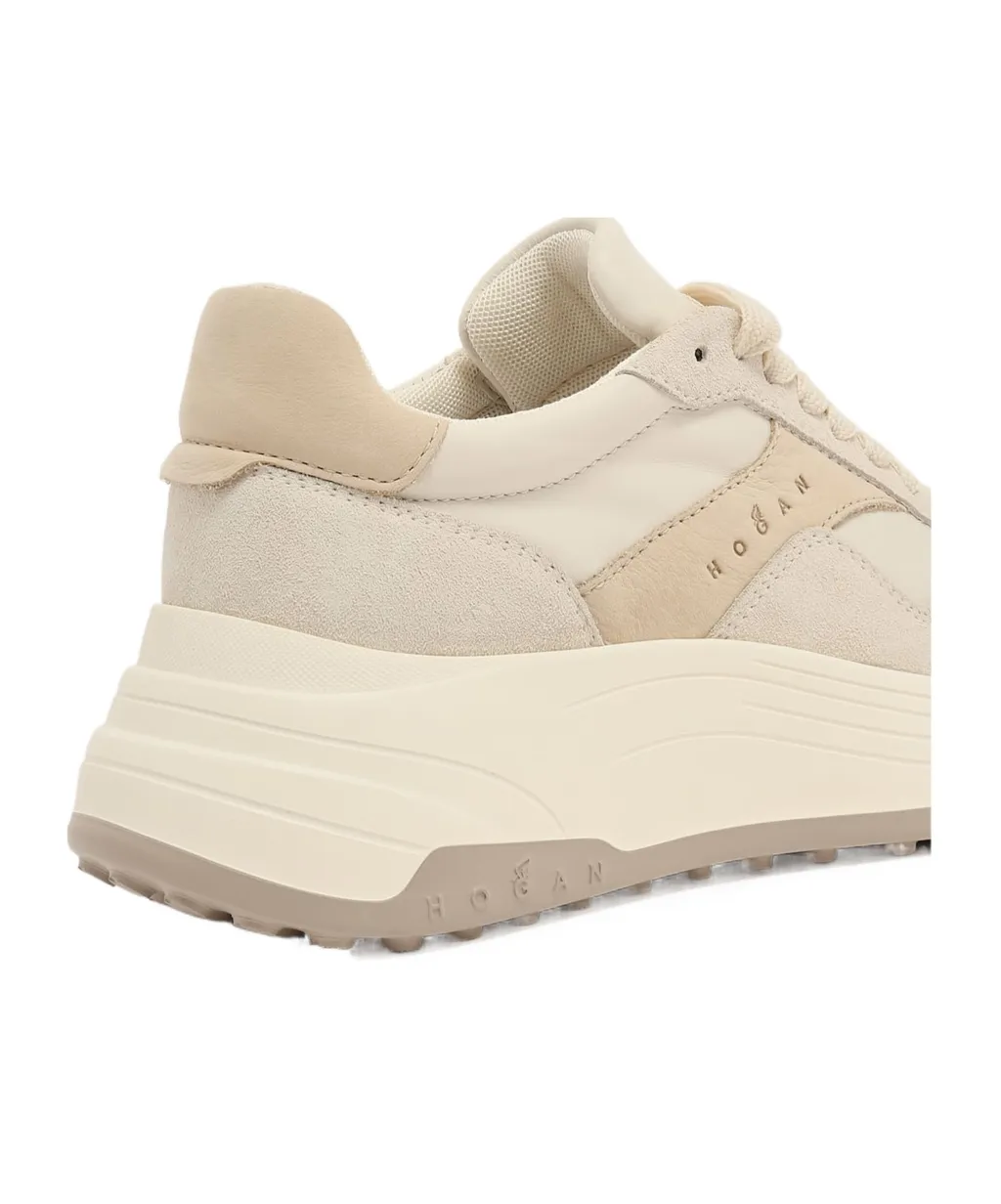 H669 Low Sneakers