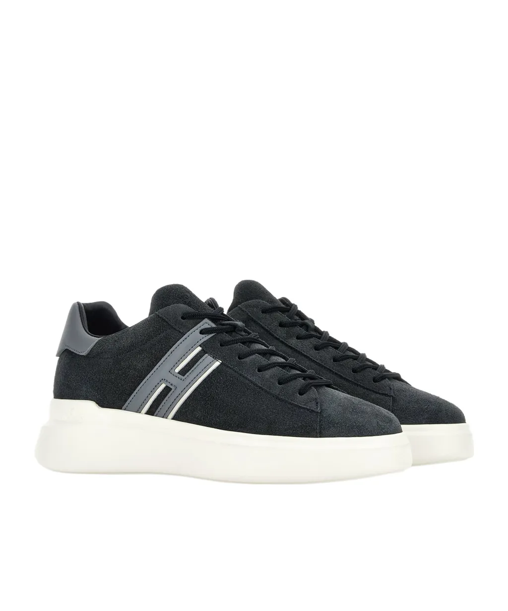 H-Logo Low-Top Sneakers