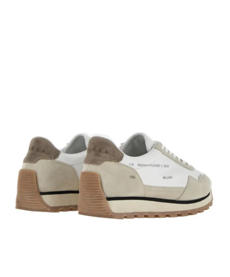 Round-Toe Low-Top Sneakers