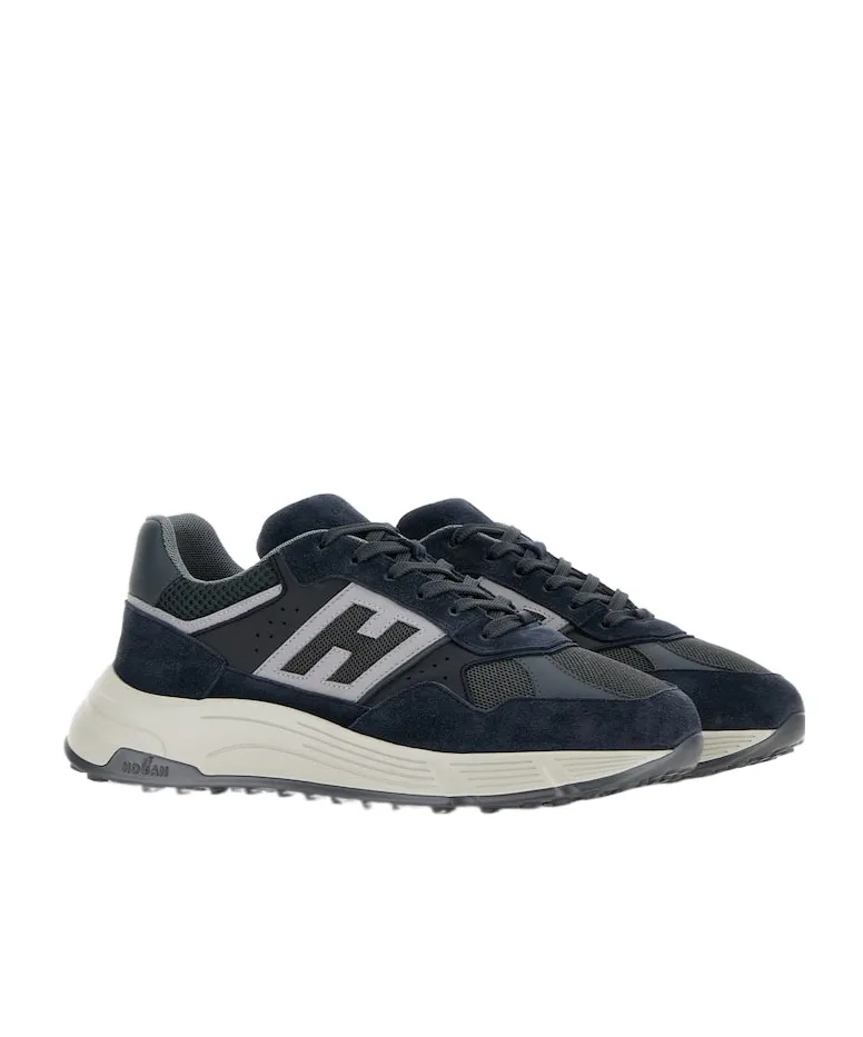 Hyperlight Lace-Up Sneakers