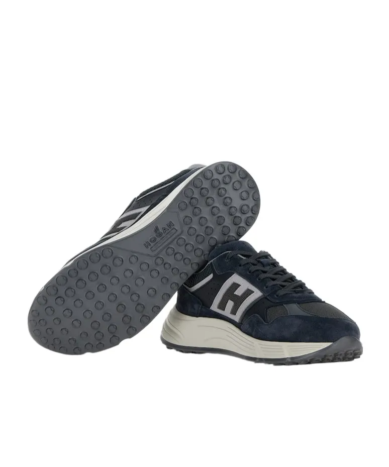 Hyperlight Lace-Up Sneakers