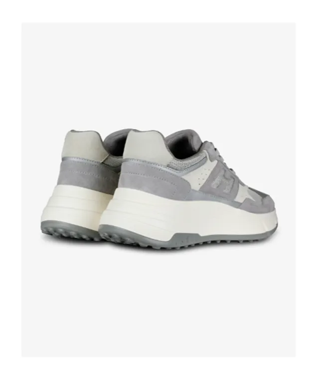 Hi-Fi Side Logo Patch Sneakers