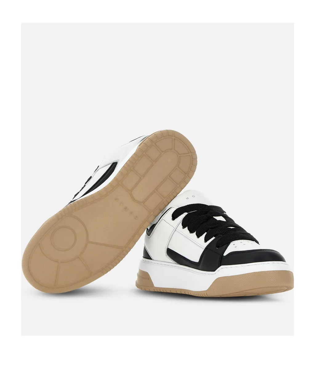 Chamallow Round-Toe Lace-Up Sneakers