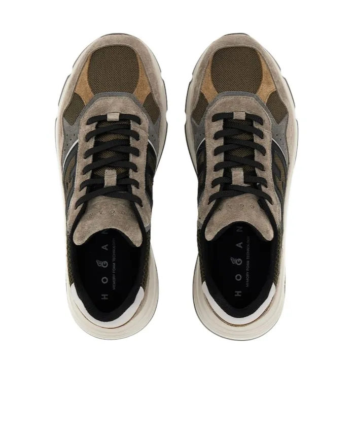 Hyperlight Lace-Up Sneaker