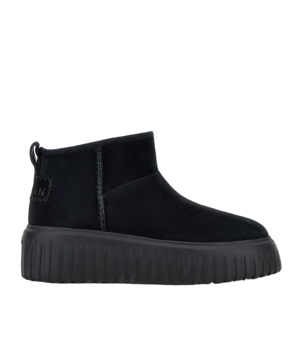 Logo-Patch Slip-On Boots