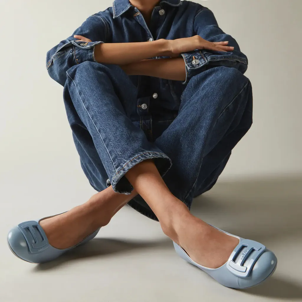 Logo-Plaque Slip-On Ballerina Shoes