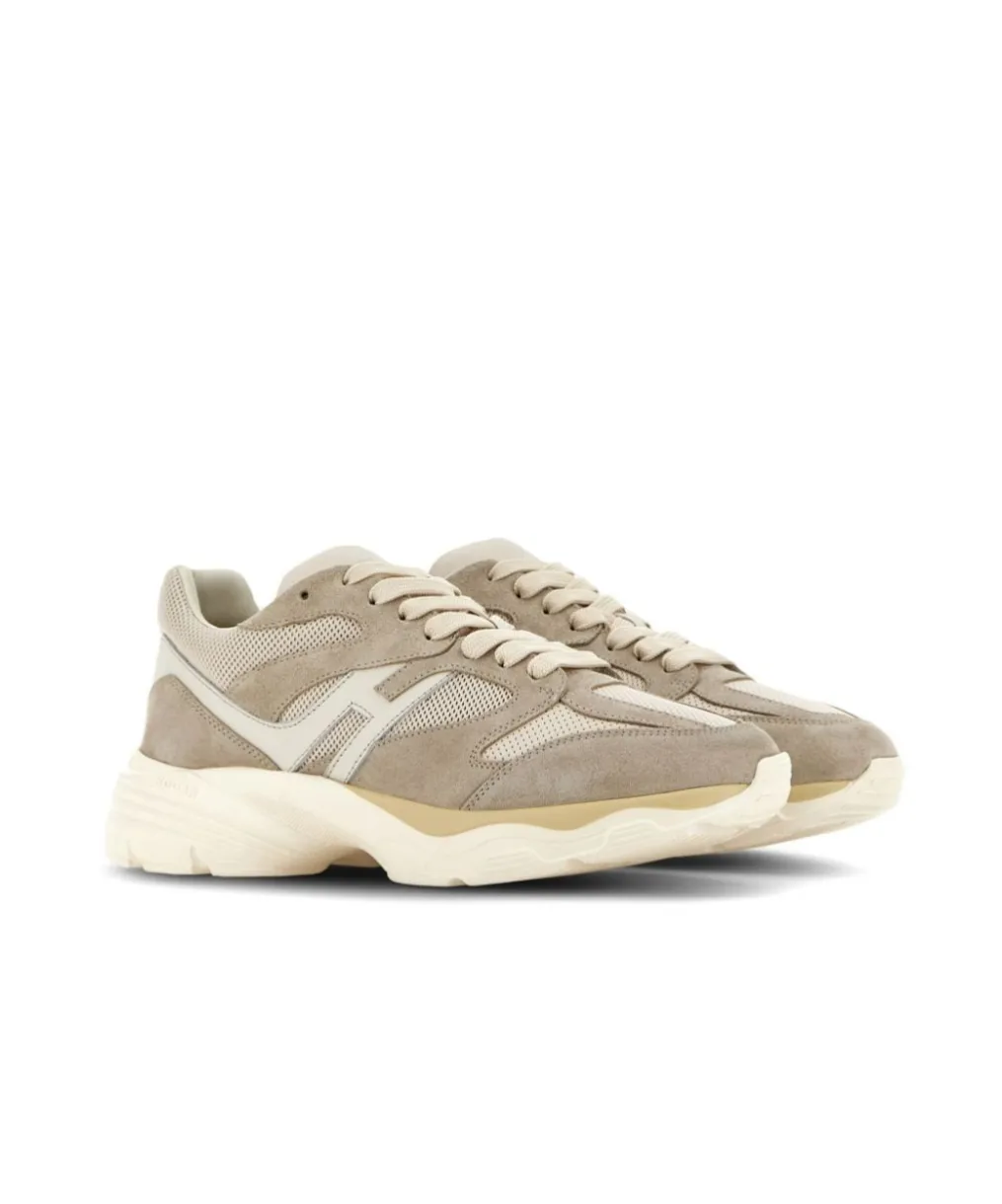 H Logo Patch Panelled Sneakers