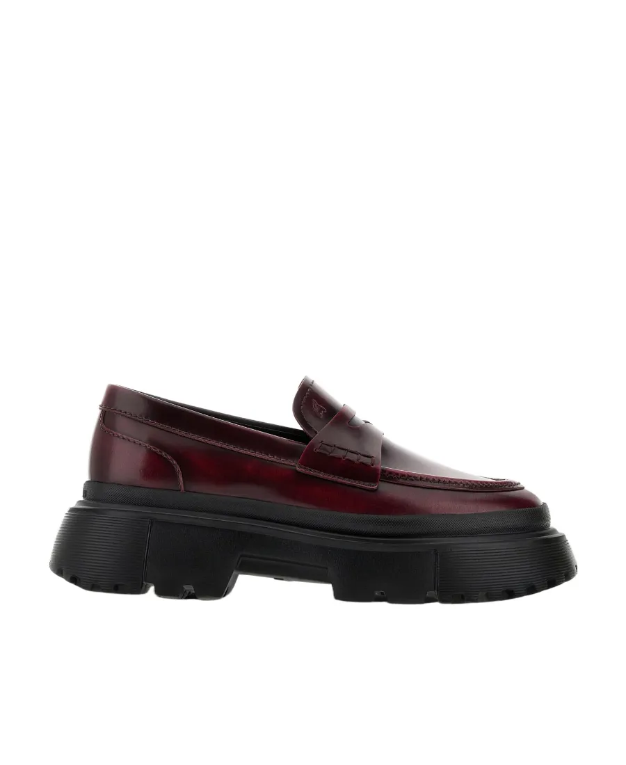 H619 Slip-On Loafers