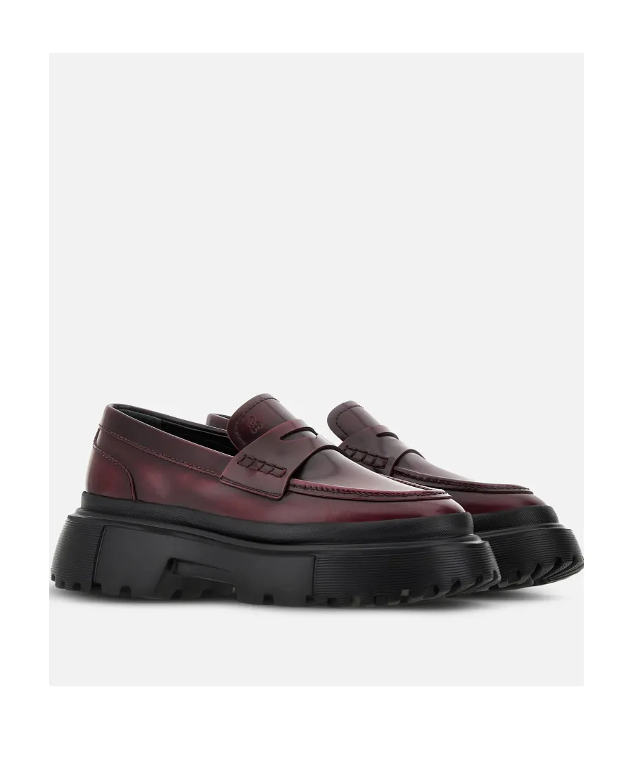 H619 Slip-On Loafers