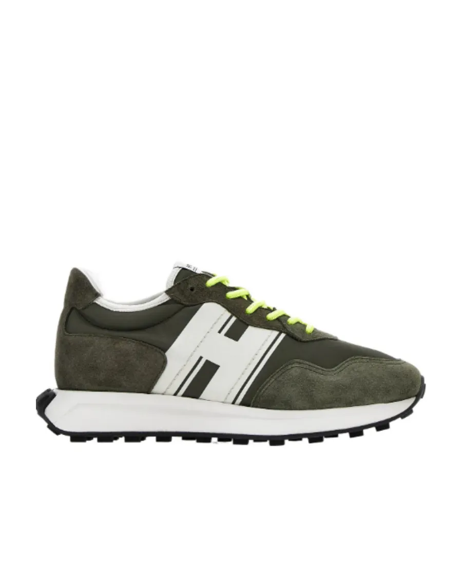H601 Lace-Up Sneakers