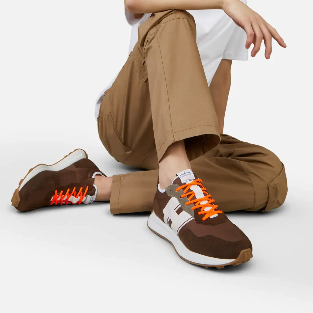 Hogan H601 Lace-Up Sneakers