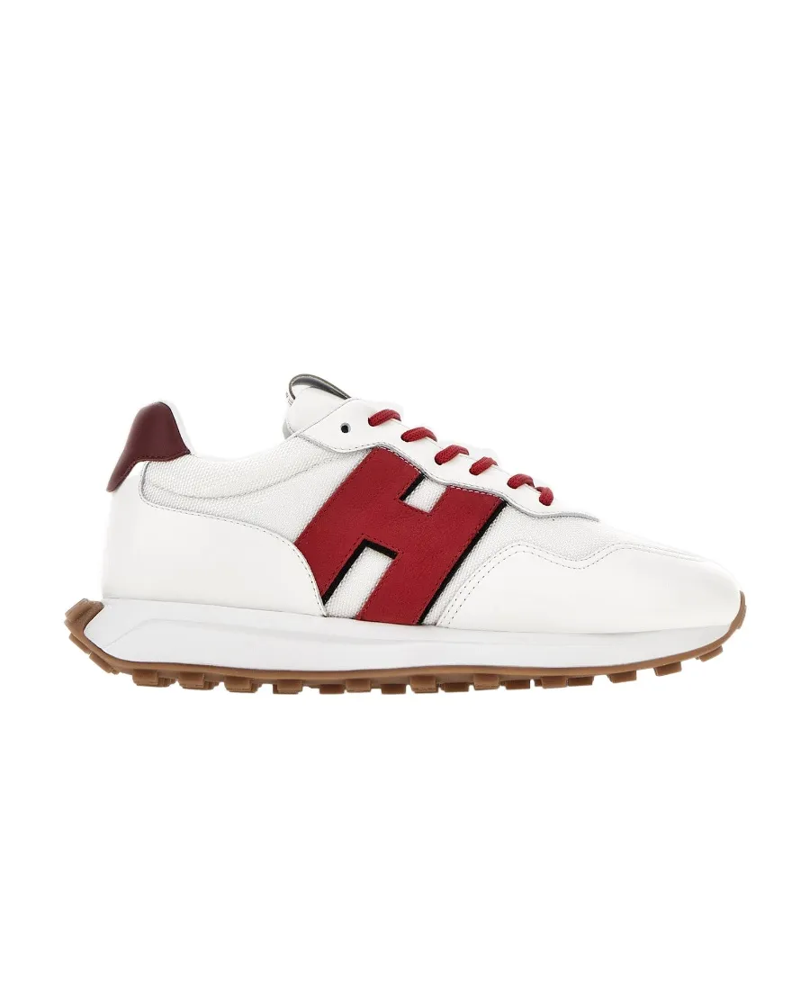 H601 Lace-Up Sneakers