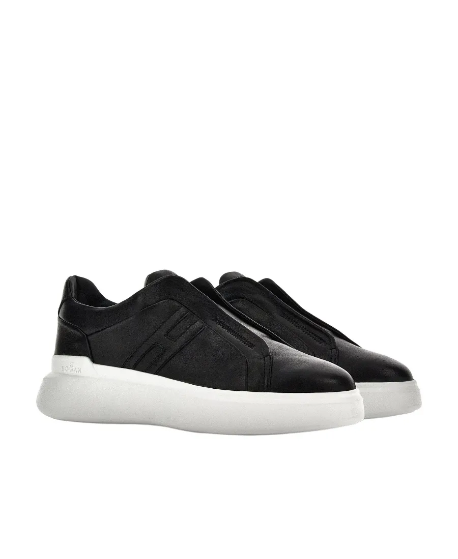 H580 Bull Low-Top Sneakers