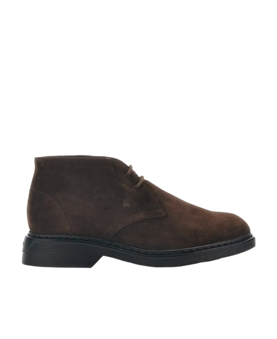 Pointed-Toe Lace-Up Shoes