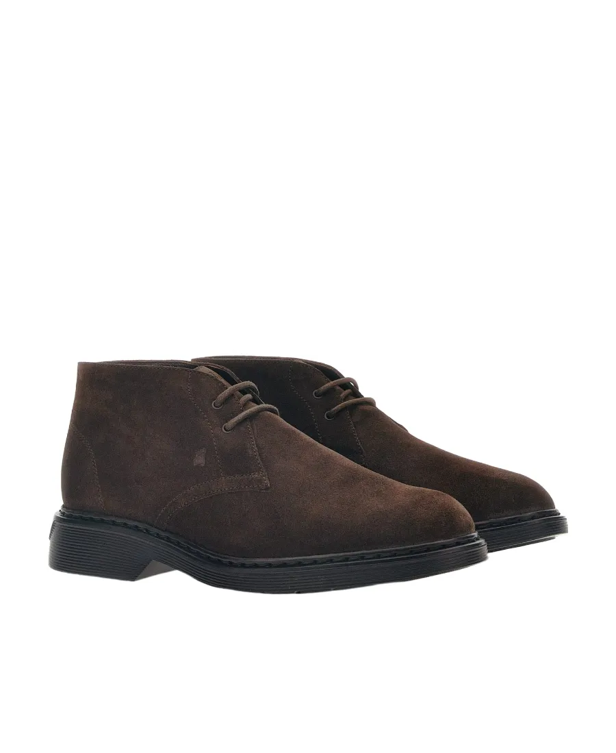 Pointed-Toe Lace-Up Shoes