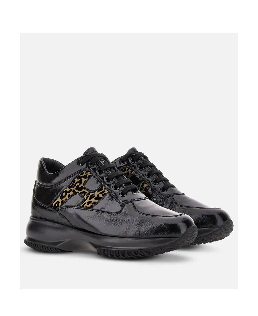 Logo Patch Low-Top Sneakers