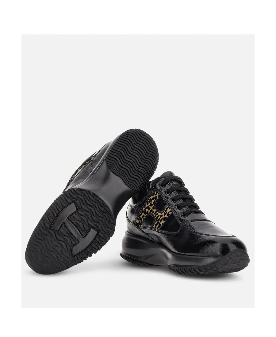 Logo Patch Low-Top Sneakers