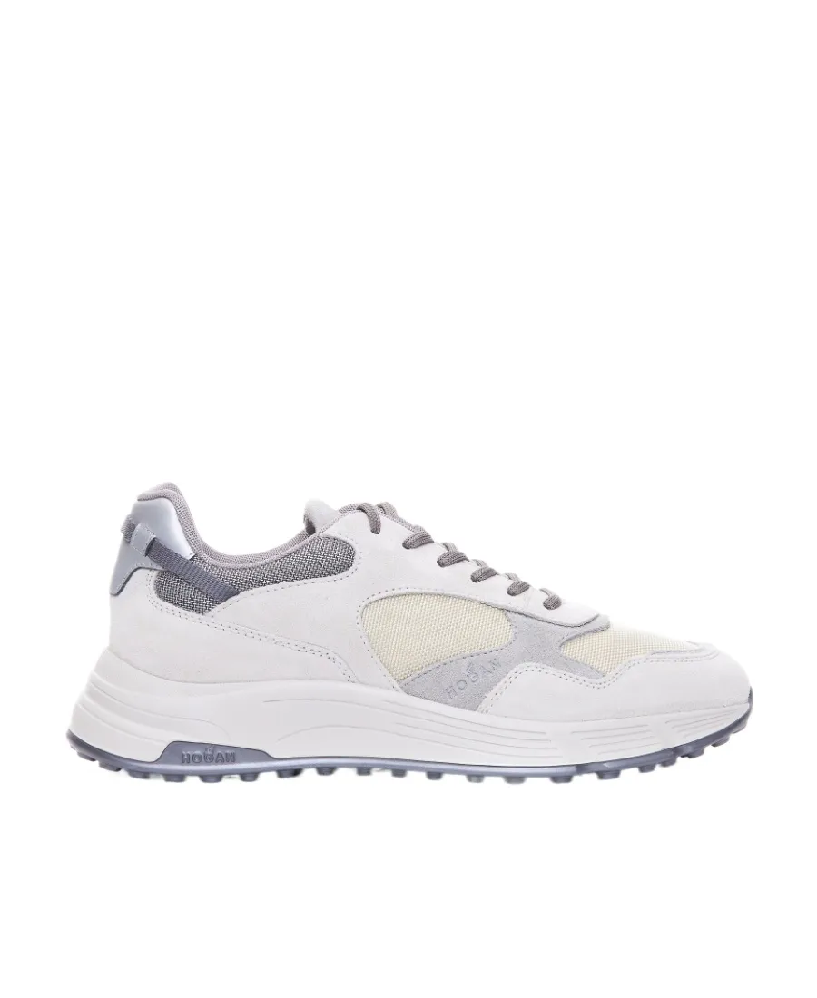 Hyperlight Low-Top Sneakers