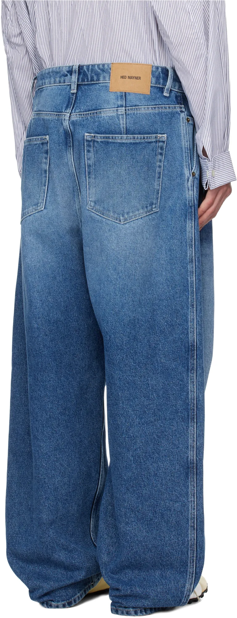 Pleated Jeans