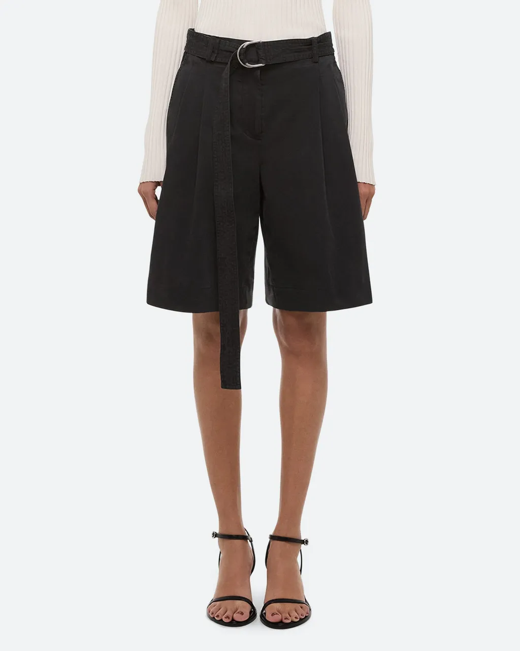 Wide Pleated Shorts