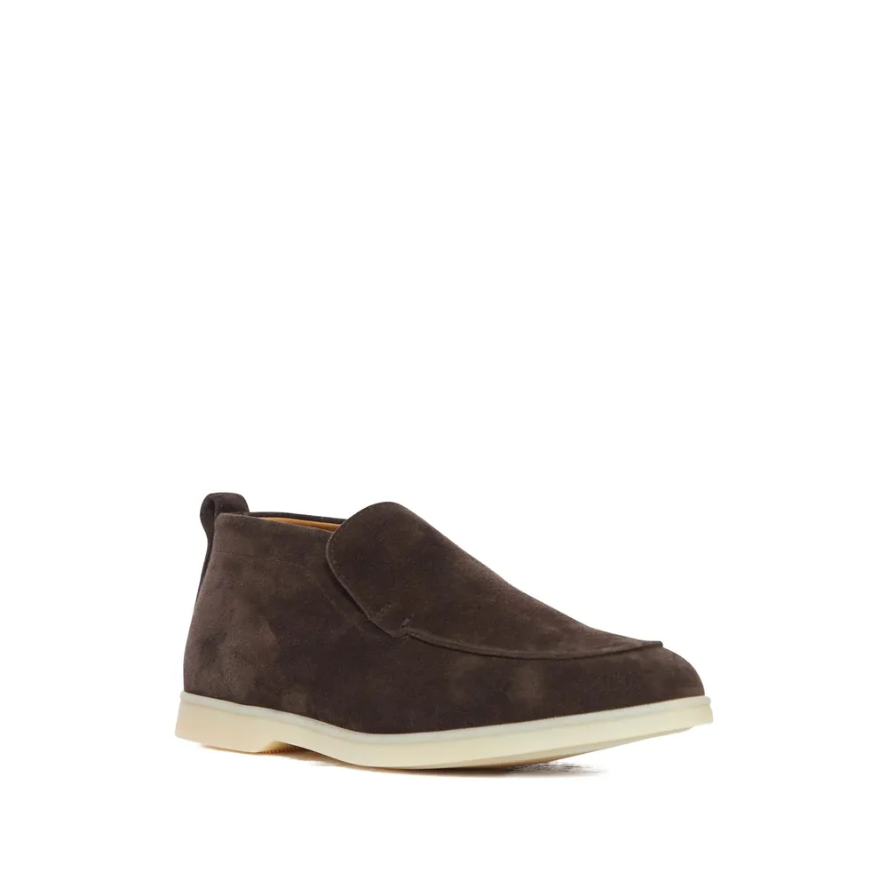 Round Toe Casual Shoes
