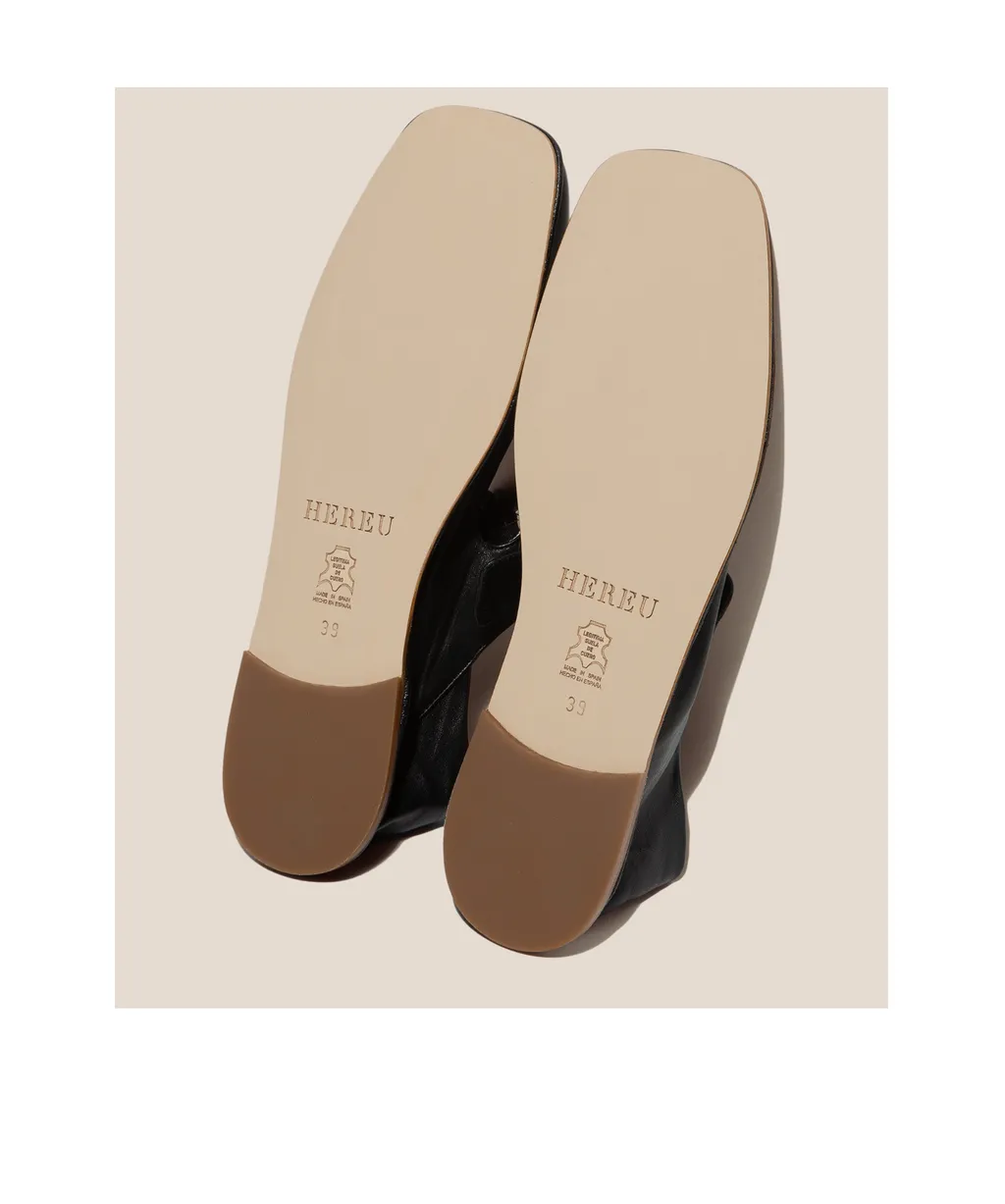 Llasada Square-Toe Ballet Flats