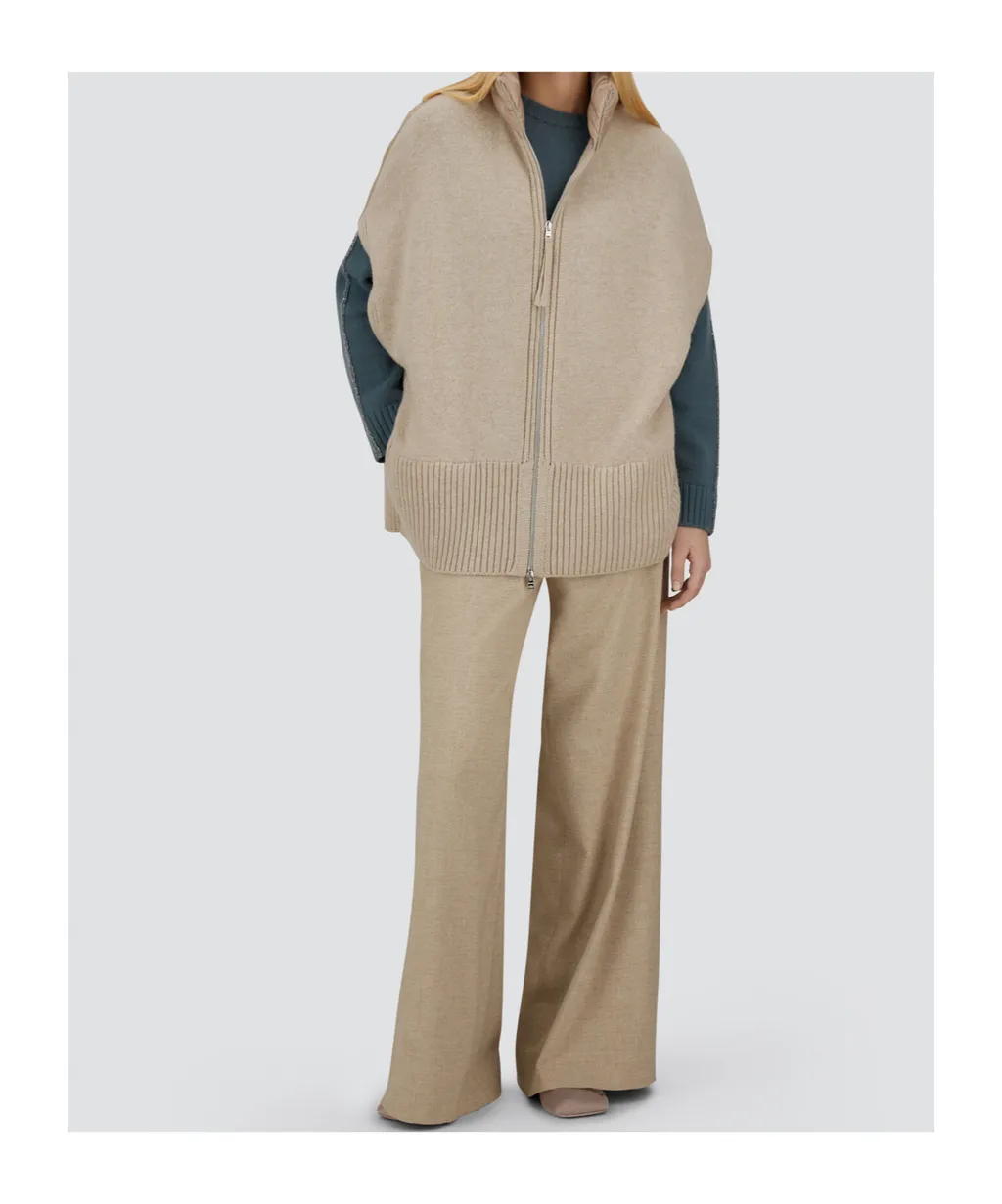Sleeveless Zip-Front Vest