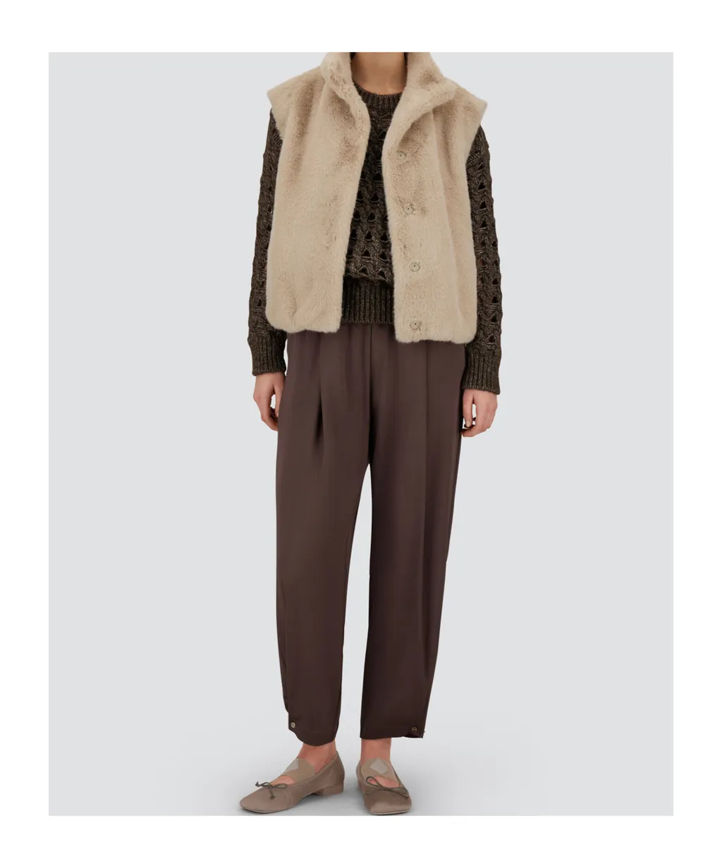 Faux-Fur Sleeveless Vest