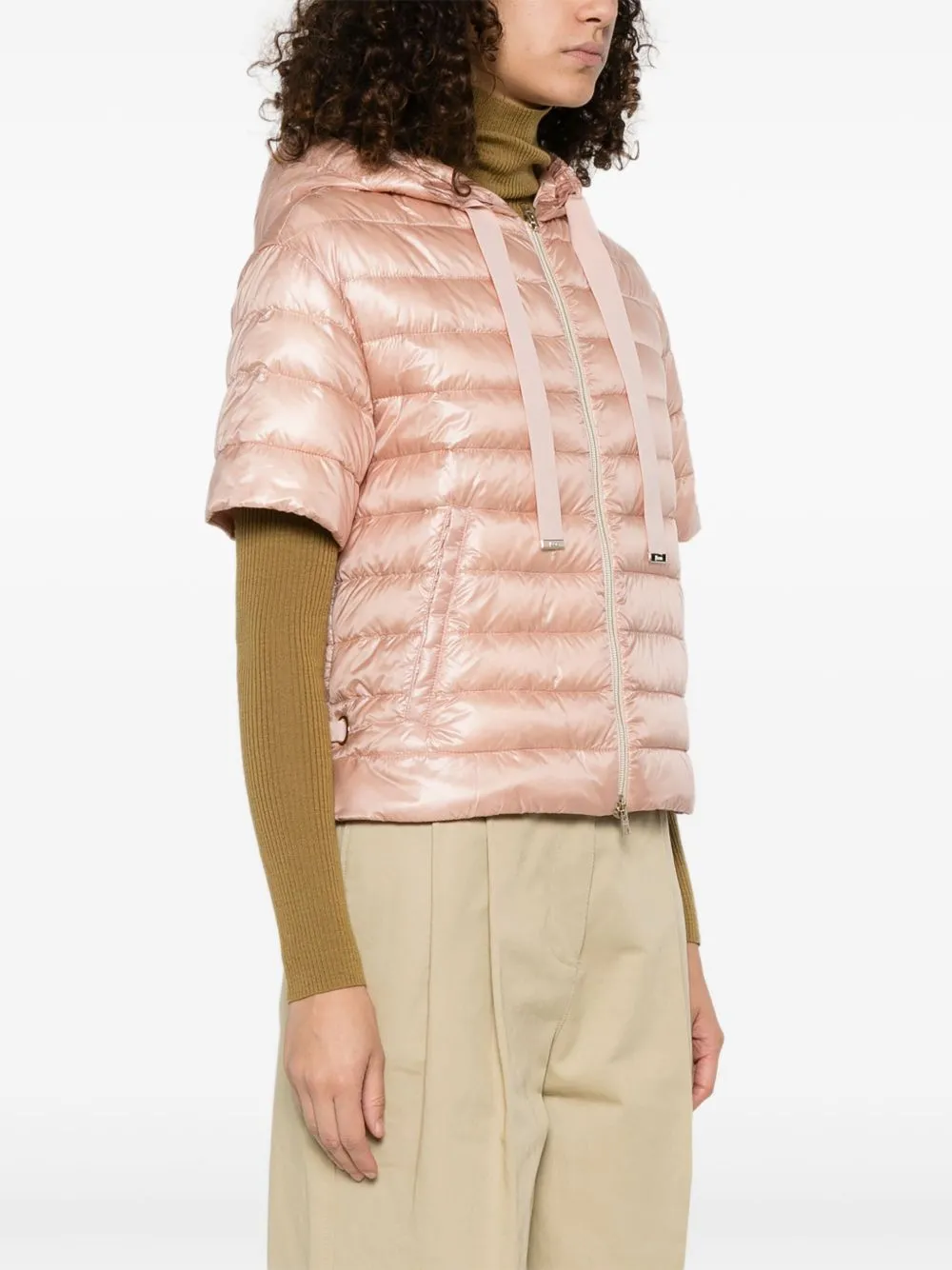 Quilted Short-Sleeved Down Jacket