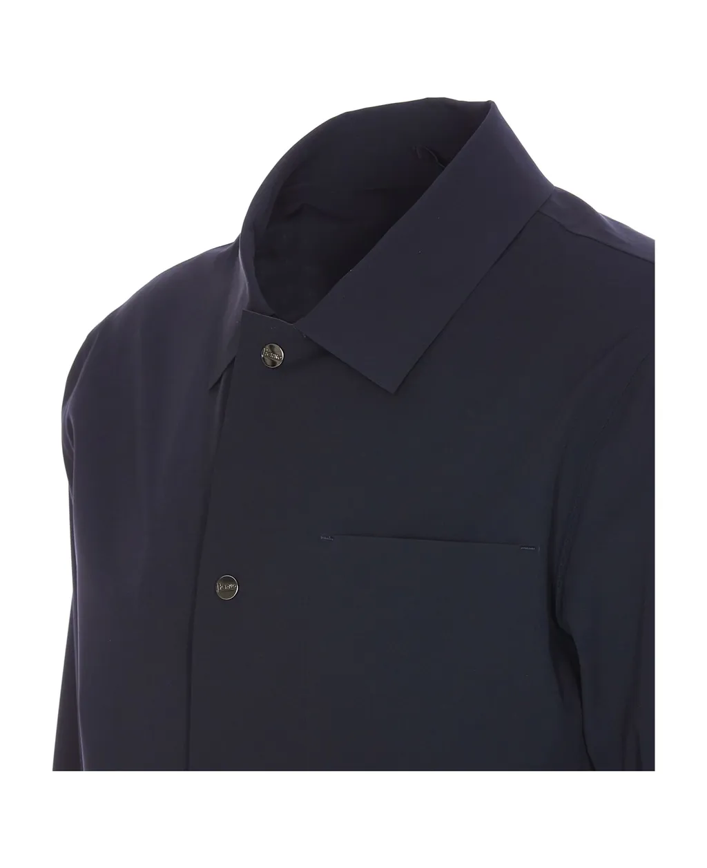 Long-Sleeved Buttoned Shirt