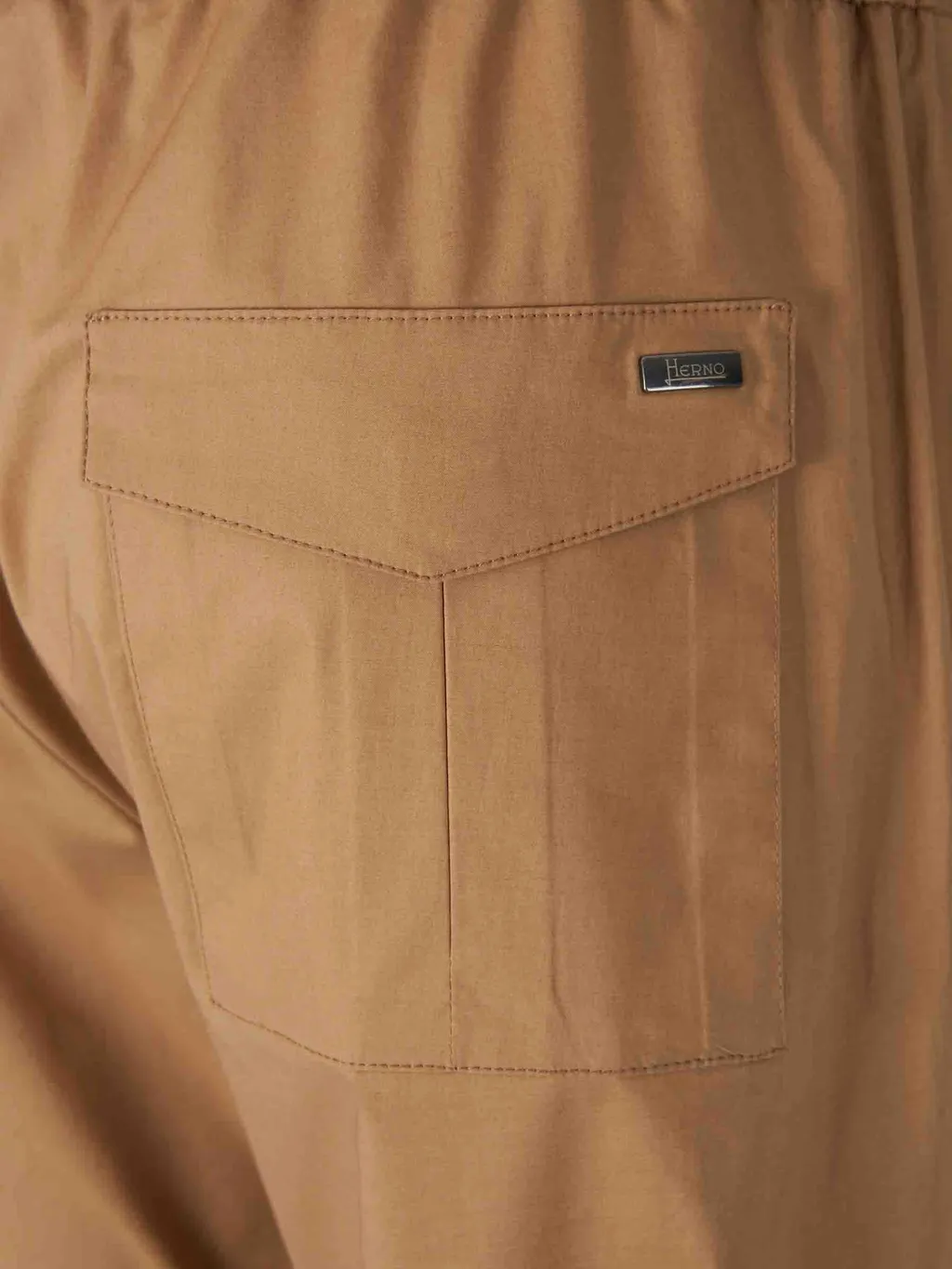 Pleat Detailed Drawstring Trousers