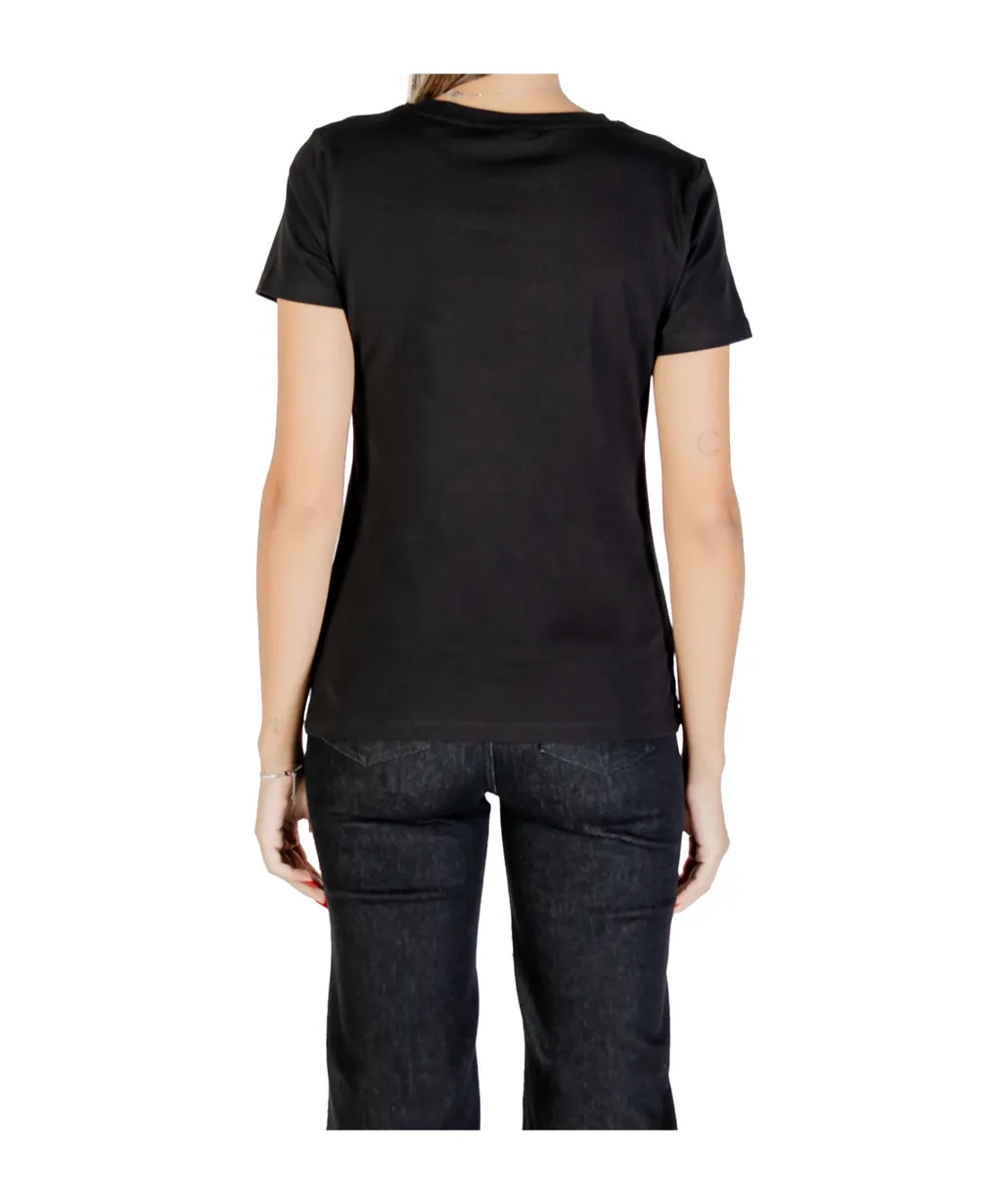 Short-Sleeved T-Shirt