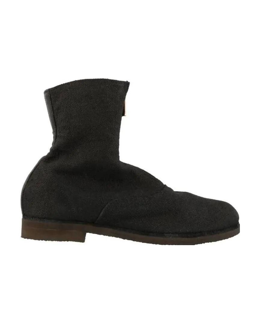 210Bp Front Zipper And Bare Boots