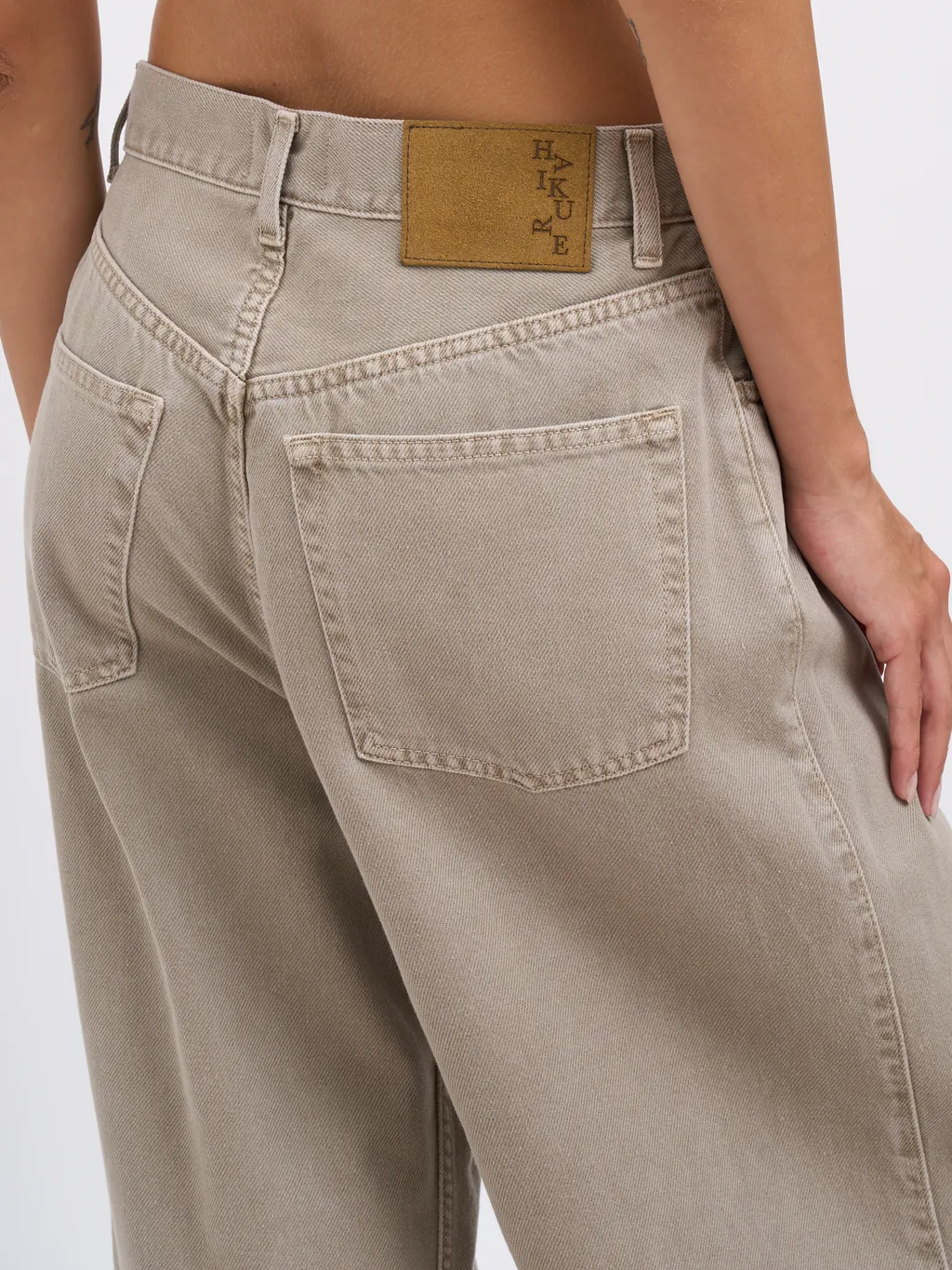 Wide-Leg Jeans