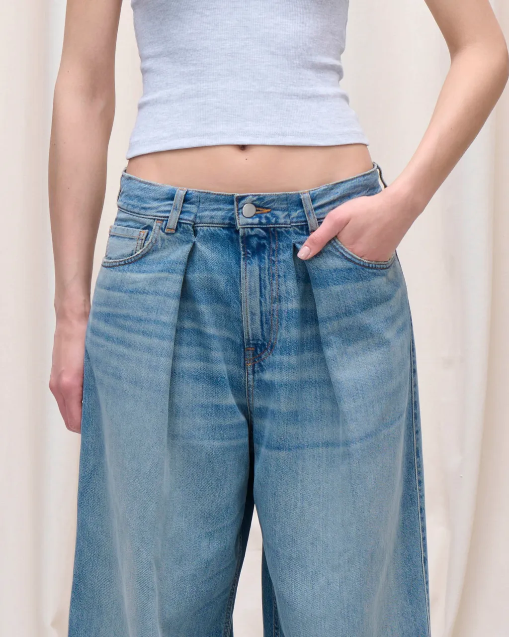 Candy Pleated Jeans