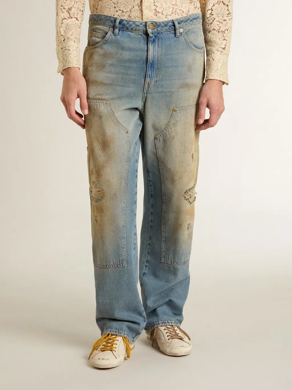 Wide-Leg Distressed Jeans