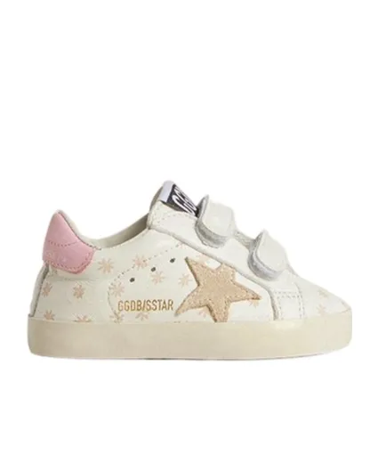 Star Embellishment Sneakers