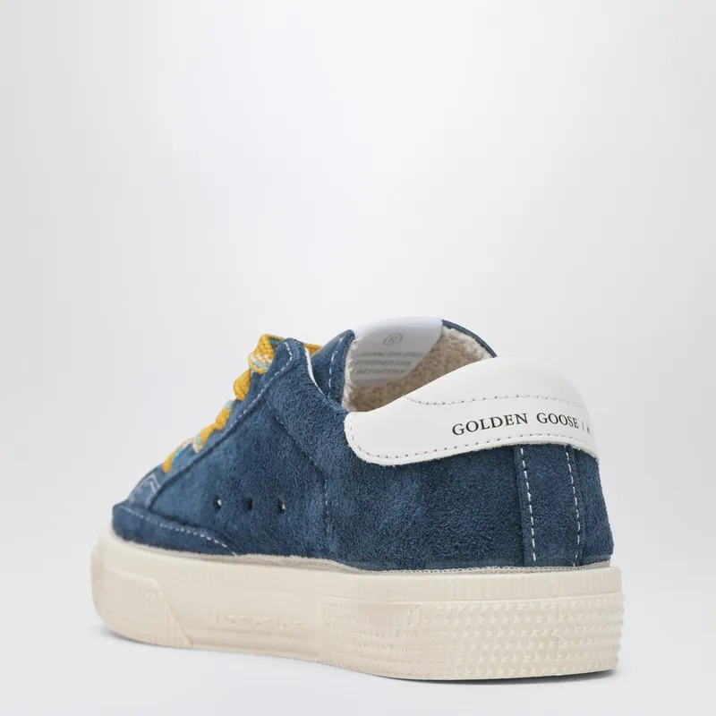 Round Toe Lace-Up Sneakers